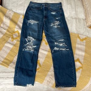 American Eagle 90s Boyfriend Jeans